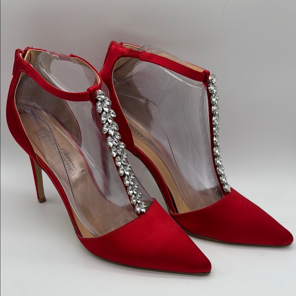 Badgley Mishka American Glamour Elegant Red Satin‎ Women's Heels